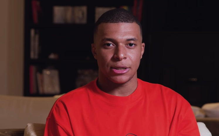 Kylian Mbappé annonce qu’il quitte le PSG (vidéo)